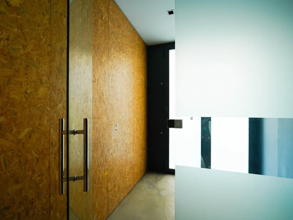 Entrée - Architect-Designed House with Studio in Almoradí