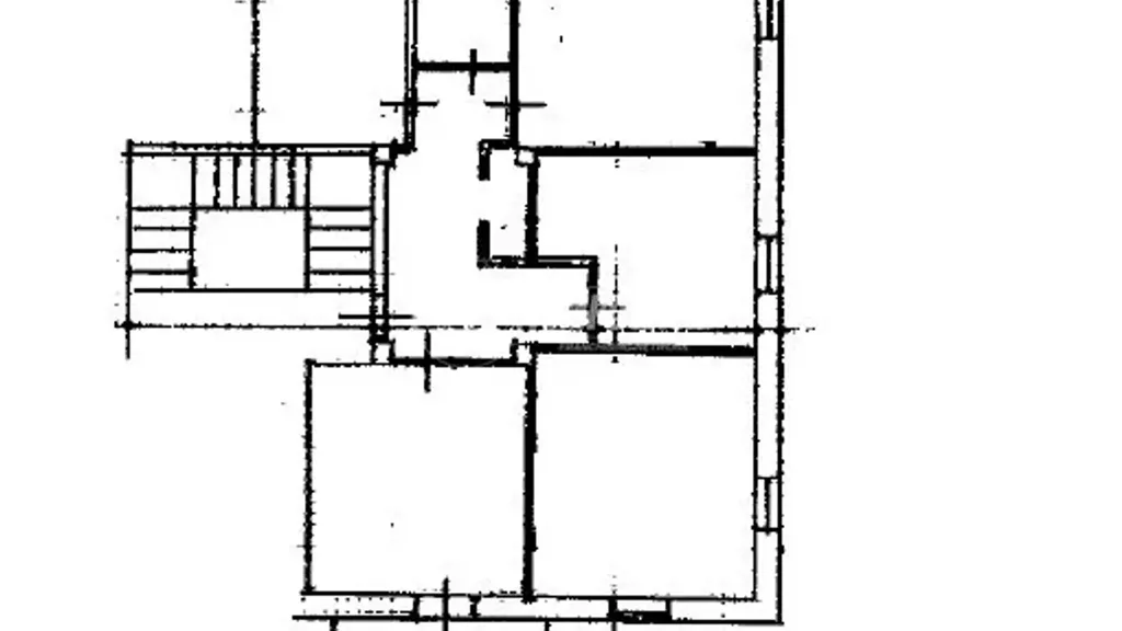 Planimetria - 1960s Apartment with Balconies in Osimo