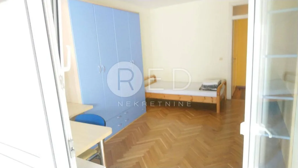 Magamistoad - Spacious Flat with Loggias in Osijek Centre