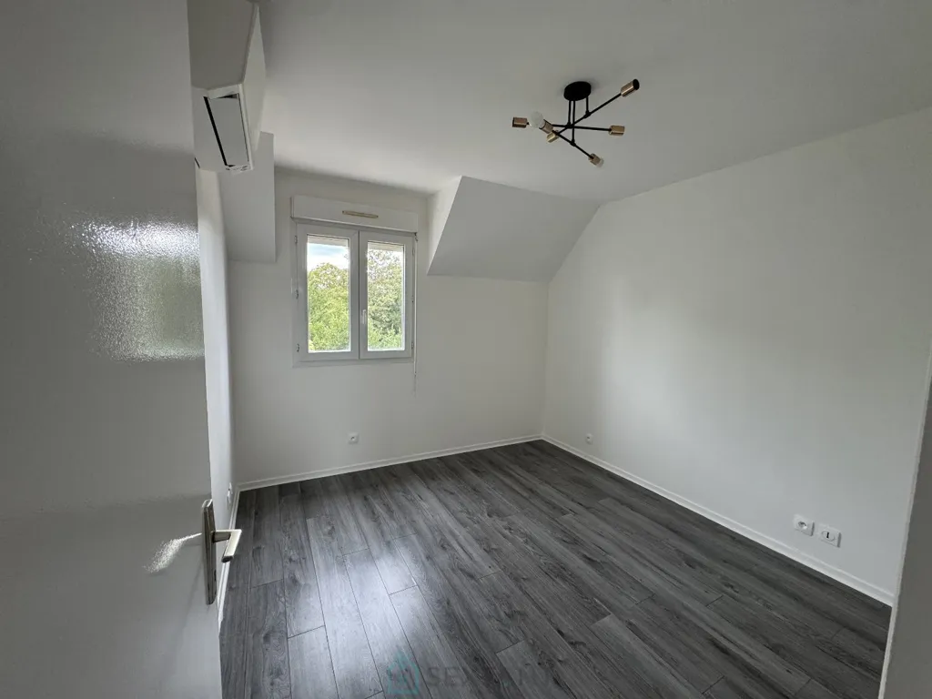 Stanze - Refurbished Duplex in Limay Centre