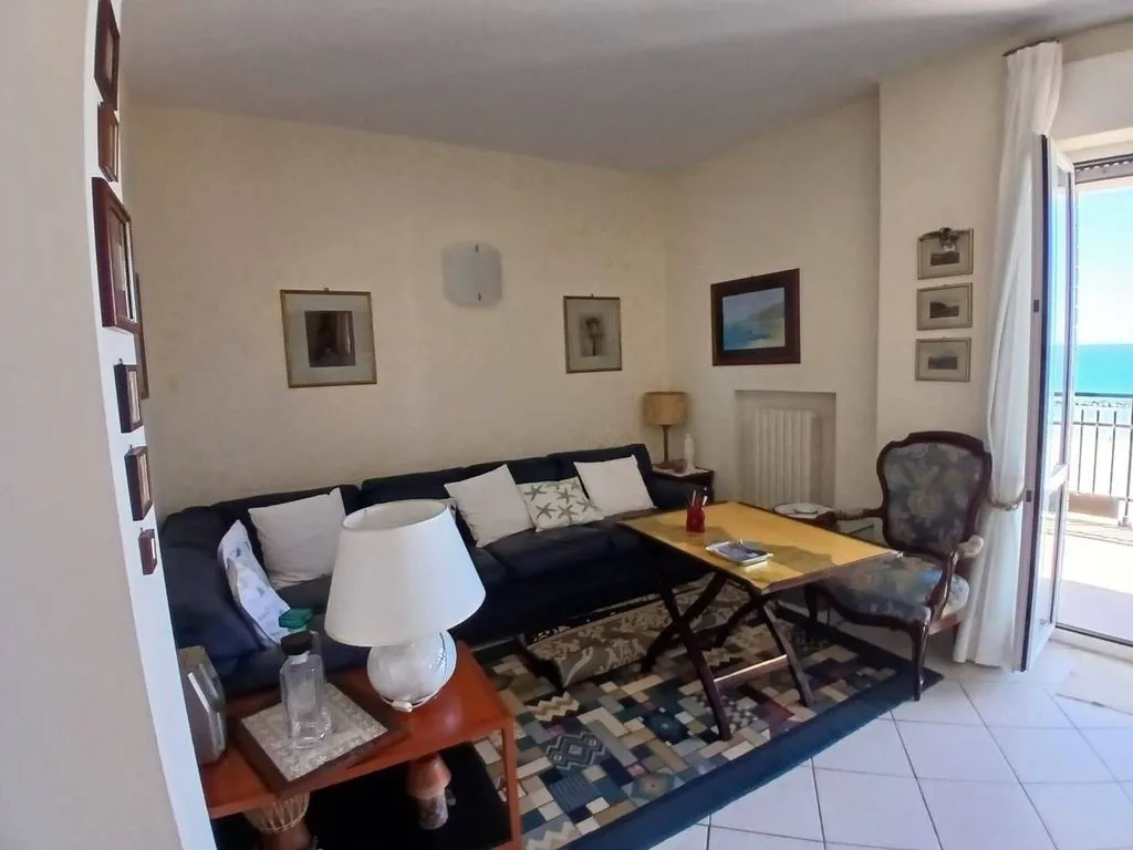 Séjour - Luxury Penthouse with Panoramic Views in Civitanova Marche