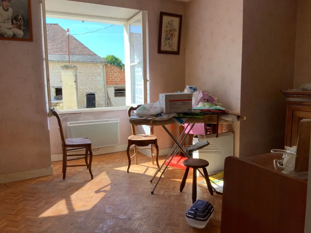 Salle à manger - Ensemble Immobilier à Rénover avec Dépendances à Saint Sauveur