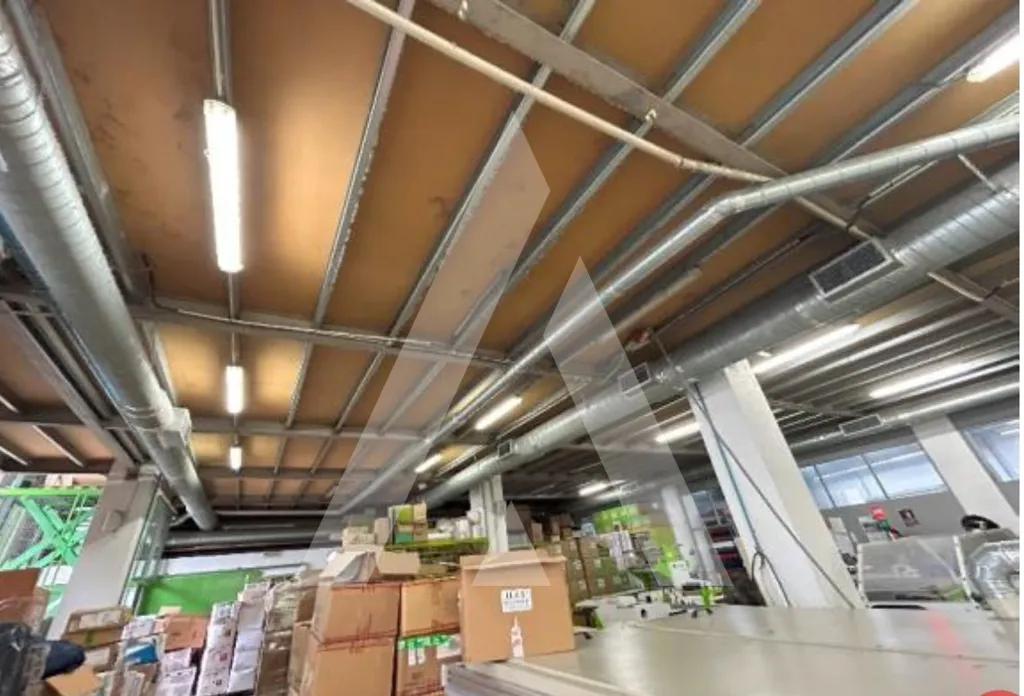 Pesuköök - Multifunctional Industrial Warehouse in Marvila, Lisbon