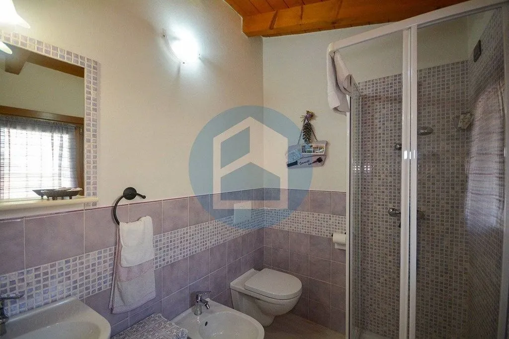 Salles de bain - Luxury Villa with Pool in Piancogno, Lombardy
