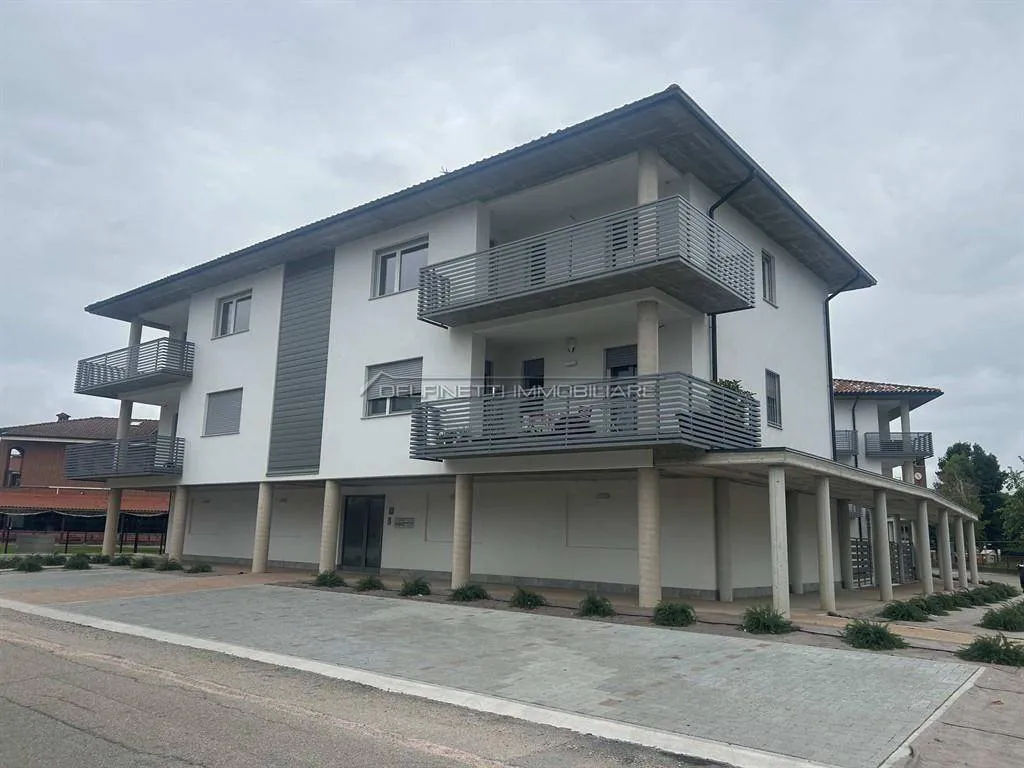 Extérieur - New Class A4 Apartment with Terraces near Alba