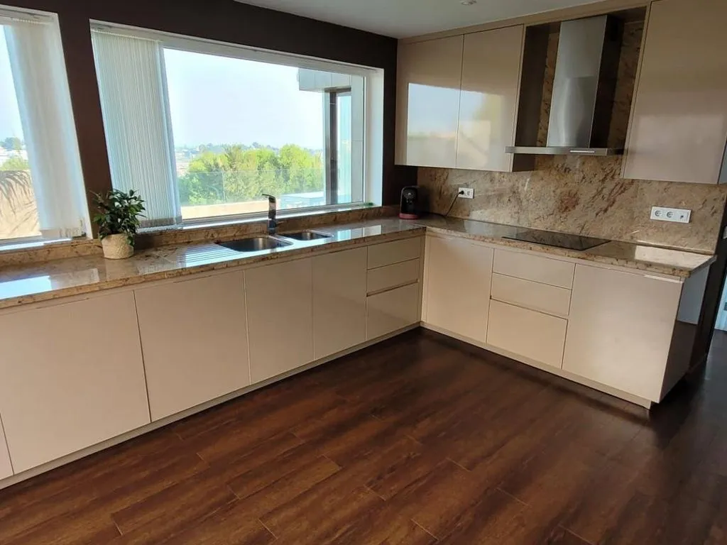 Cuisine - Luxury Villa with Heated Pool in Benahavís