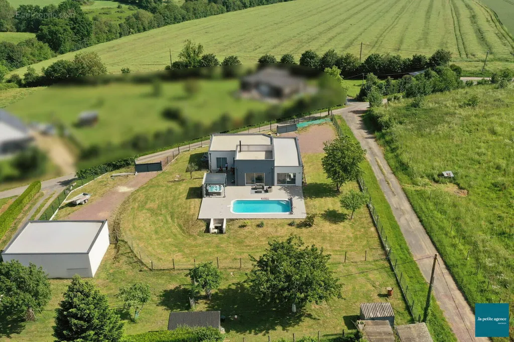 Maison 6 pièces à Curcy-Sur-Orne