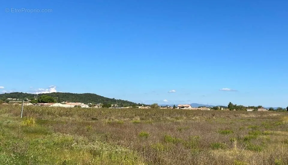 Jardin - Terrain à Construire avec Jardin à Ribaute-Les-Tavernes