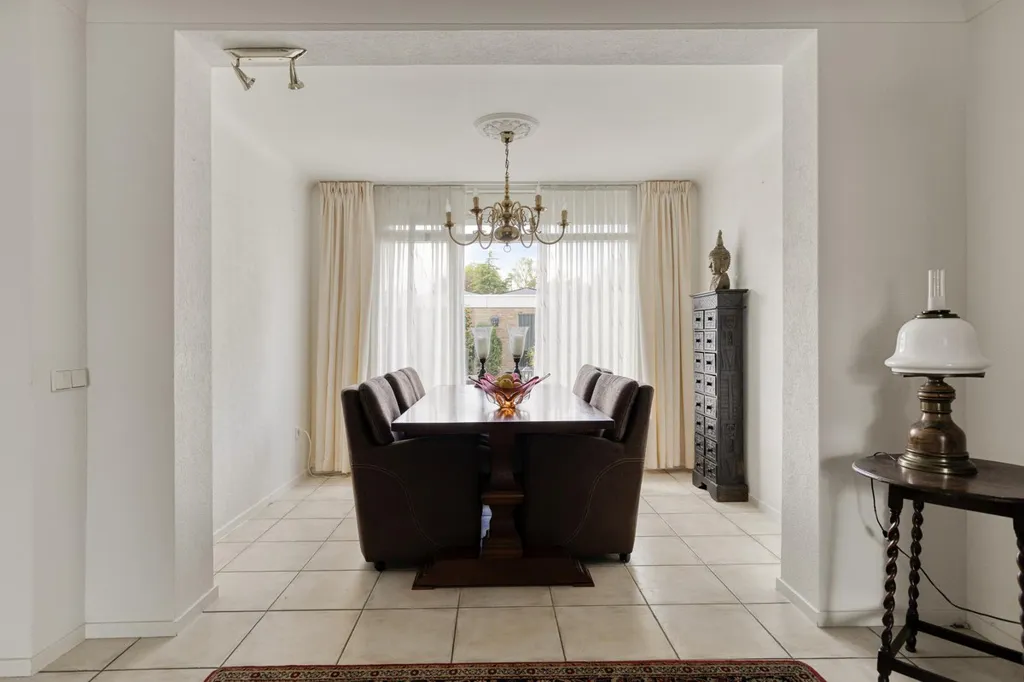 Salle à manger - Corner House with Garden in 's-Hertogenbosch