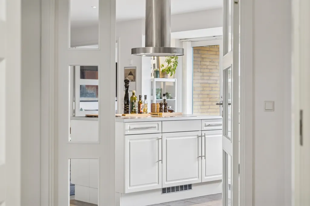Cuisine - Villa with Separate Parent Suite in Dianalund