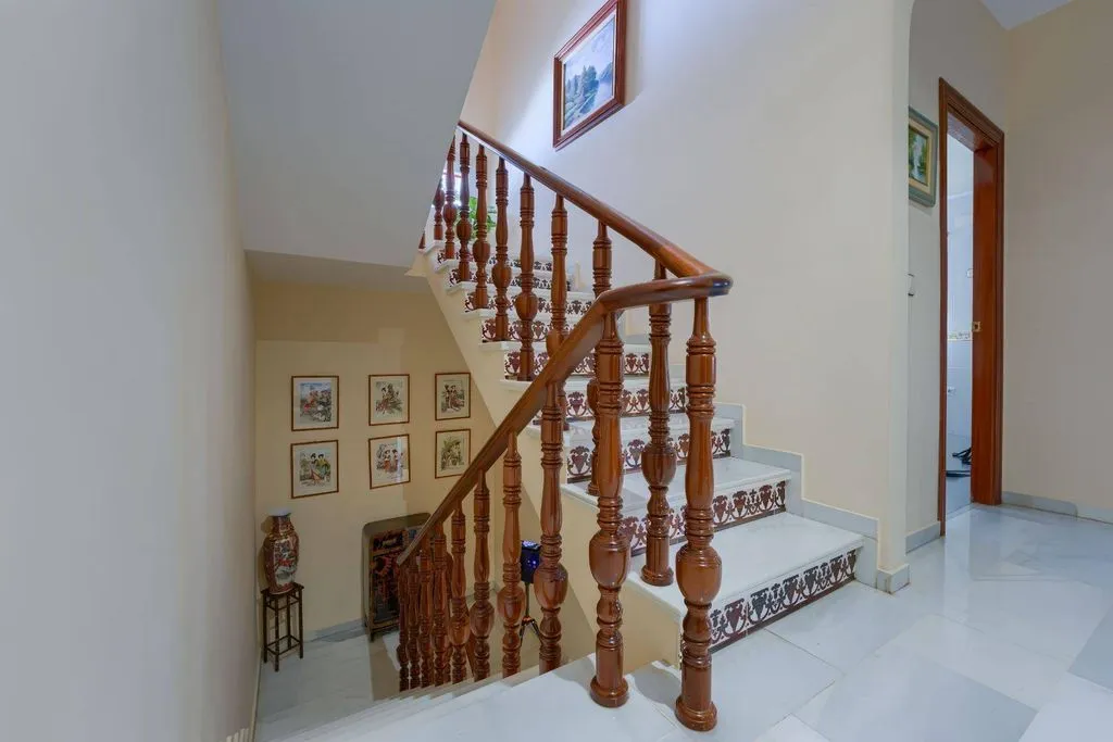 Stanze - Luxury Villa with Pool in Tomares