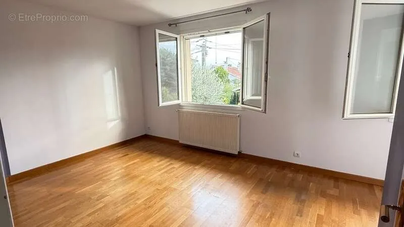 other_room
