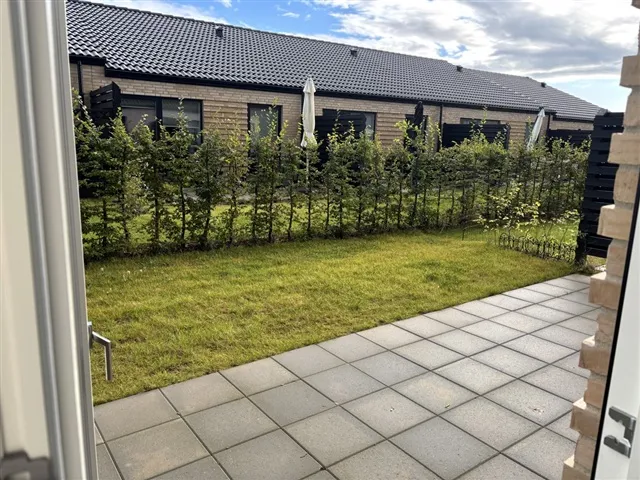 Jardin - Contemporary Apartment with Balcony in Kolding