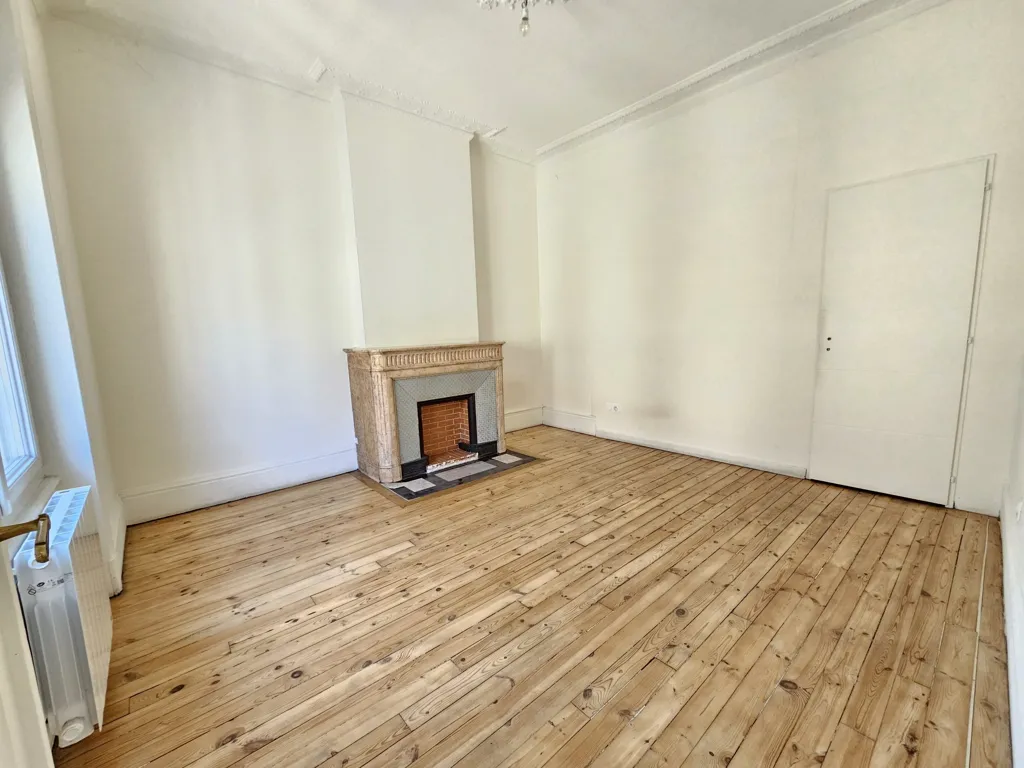Stanze - 2-Bed Apartment with Ascender in Saint-Étienne