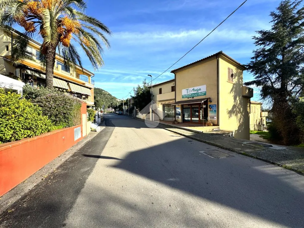 Esterno - Seafront Bilocale with Terrace in Baunei