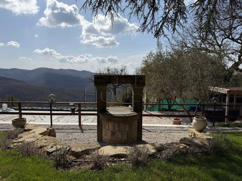 Jardin - Luxury Villa with Panoramic Views in Umbertide