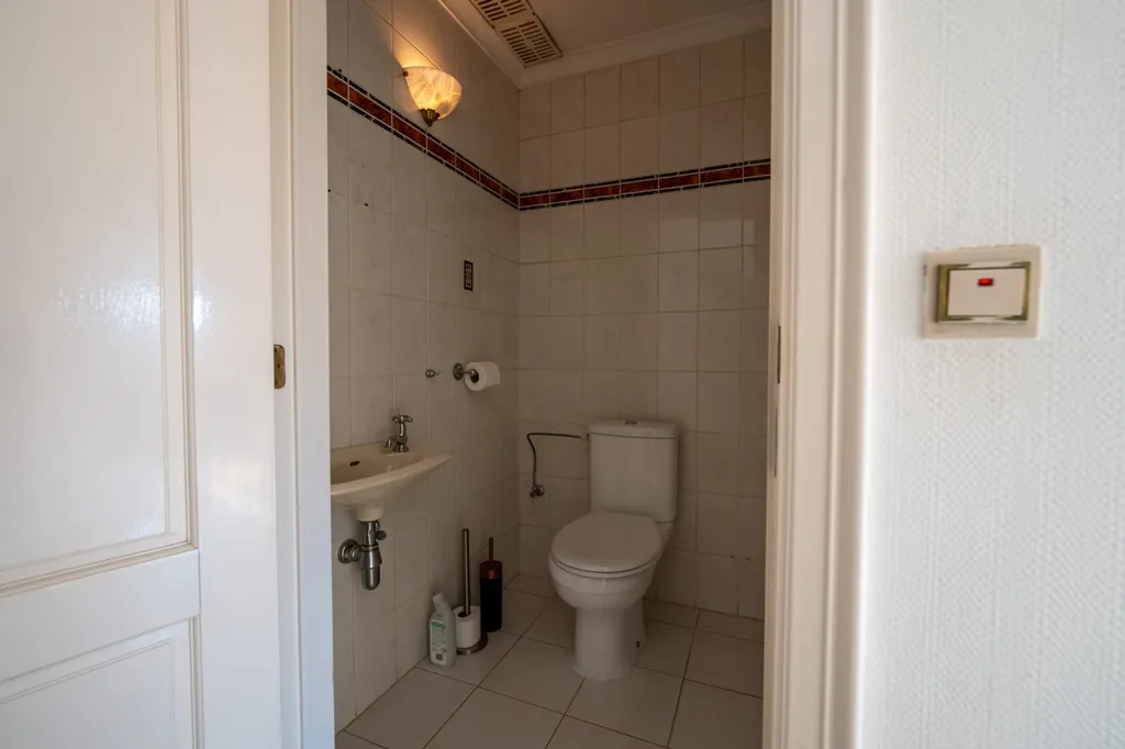 Salles de bain - Maison avec Vue sur la Schelde à Steendorp