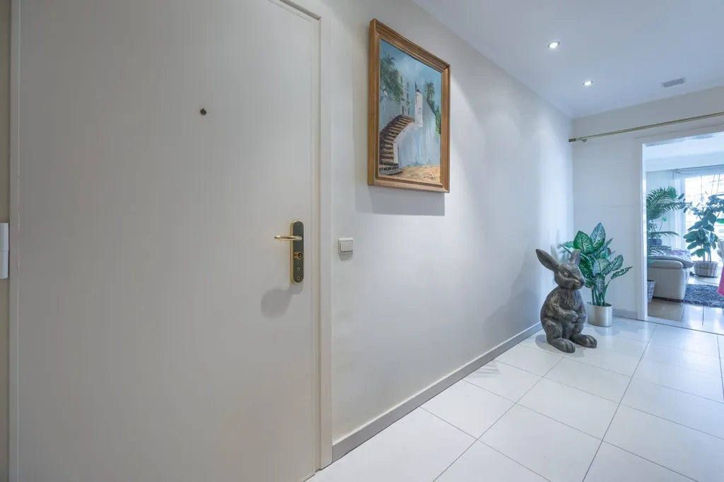 Entrée - Appartement d'Angle avec Terrasse au Centre d'Ostende