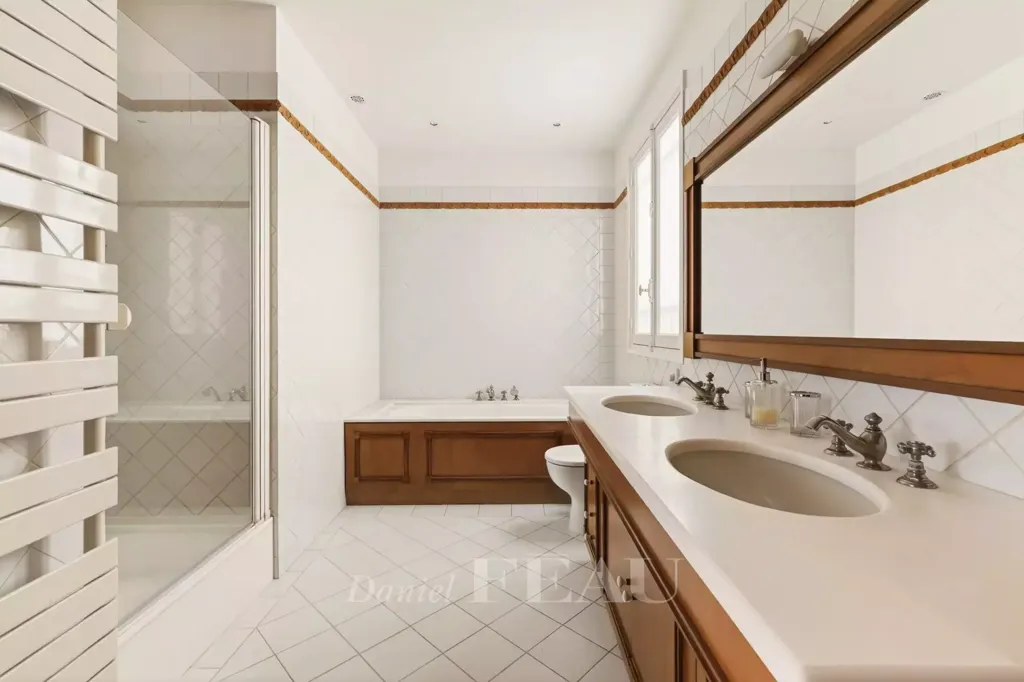 Bathrooms - Luxury Duplex with Balcony Views near Eiffel Tower