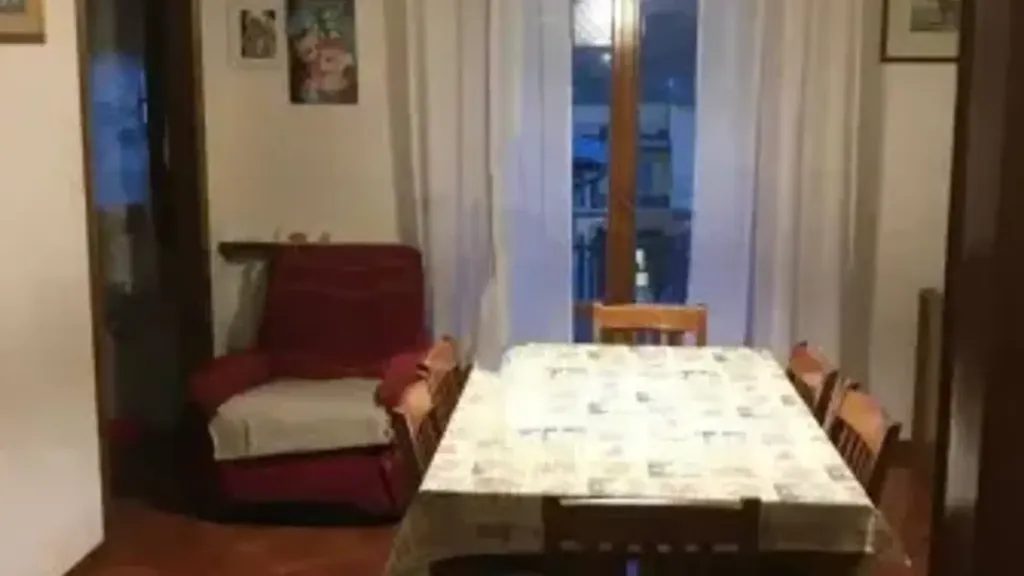 Salle à manger - Bright Apartment with Terraces in Montevarchi