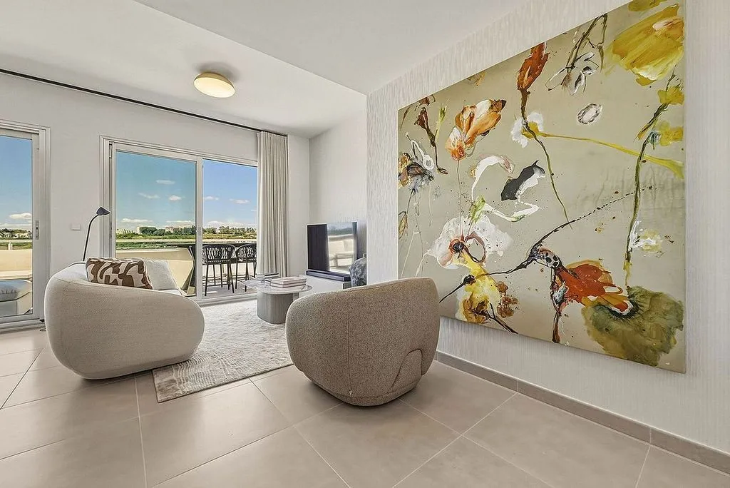 Elutuba - Duplex with Pool and Terrace in Estepona