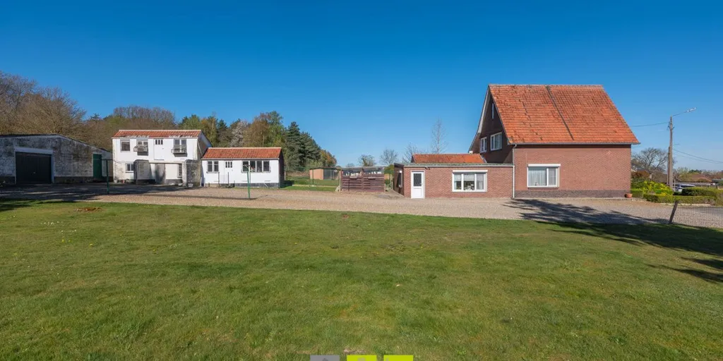 Välivaade - Detached House with Garden in Neeroeteren