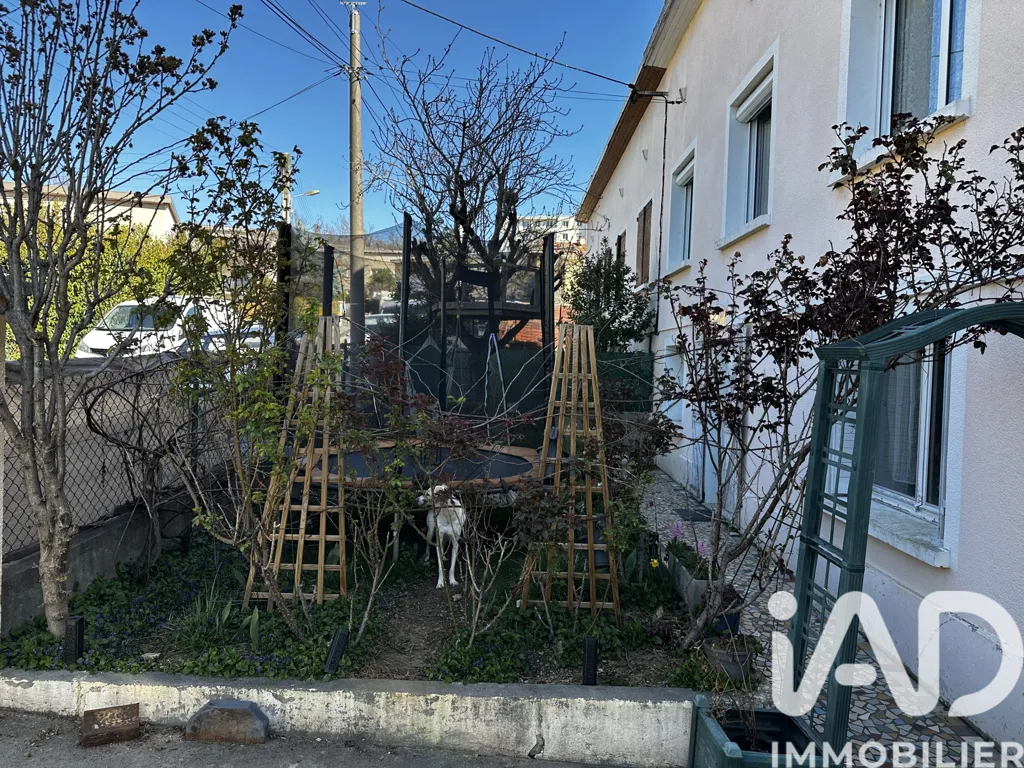 Giardino - Renovated House with Garden in Gap