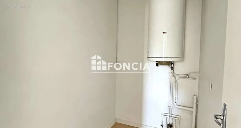 Buanderie - Appartement avec Terrasse au Dernier Étage à Villeneuve-sur-lot