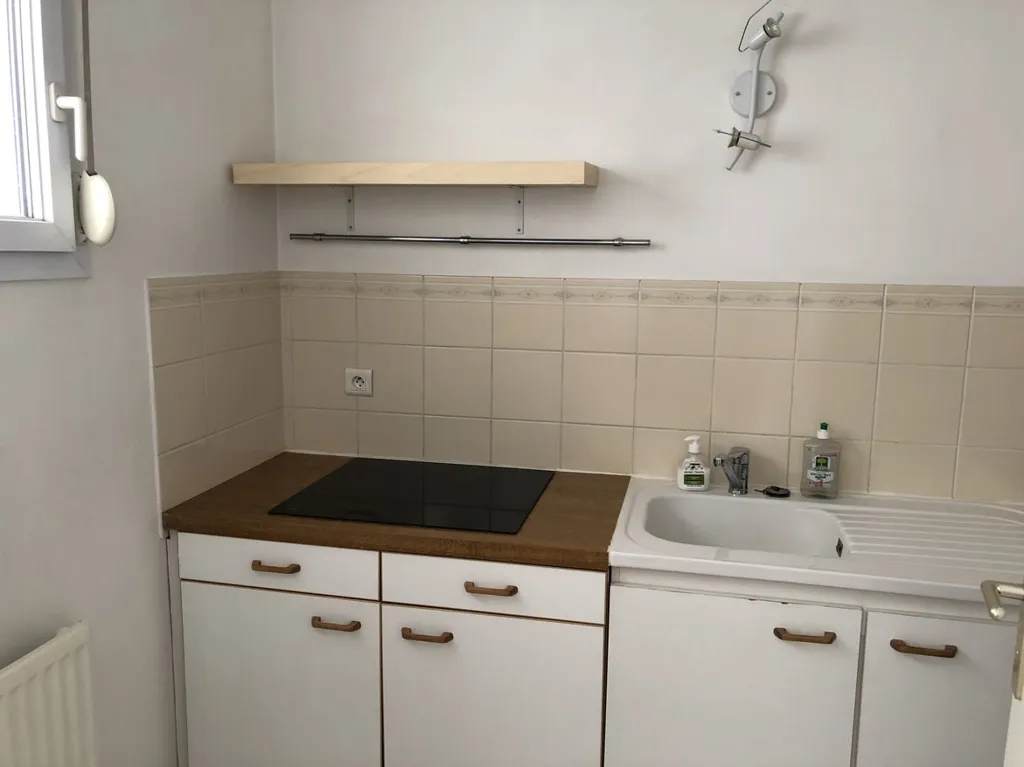 Cuisine - Studio en Résidence Sécurisée au Quartier Moissons
