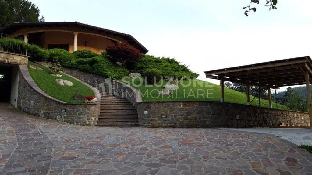 Extérieur - Luxury Villa with Private Garden in Foresto Sparso