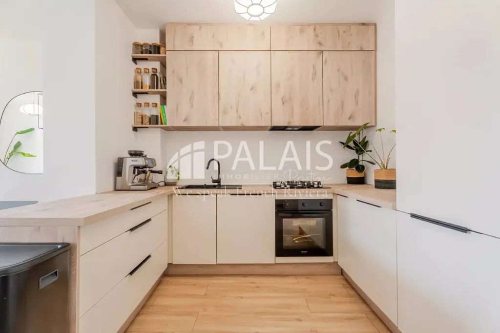 Cuisine - Appartement 3 Pièces en Centre-ville de Nice
