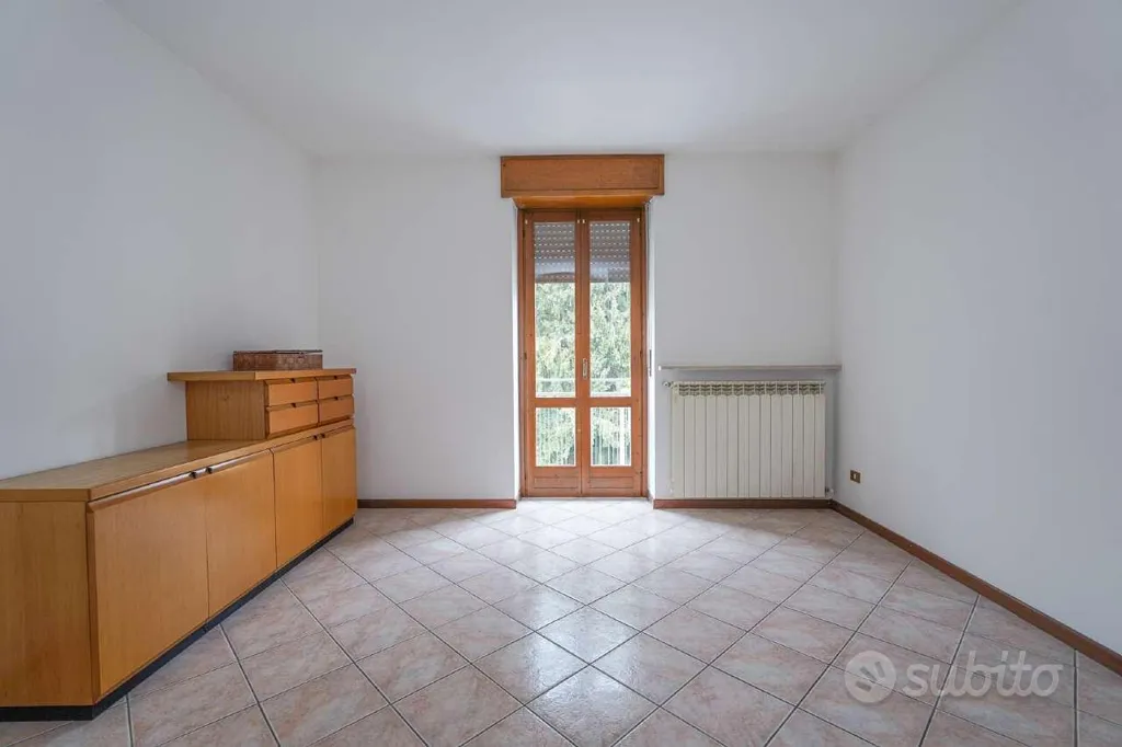 Appartement 3 pièces à IT