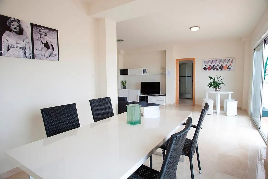Söögituba - Apartment with Pool and Terrace in Pego