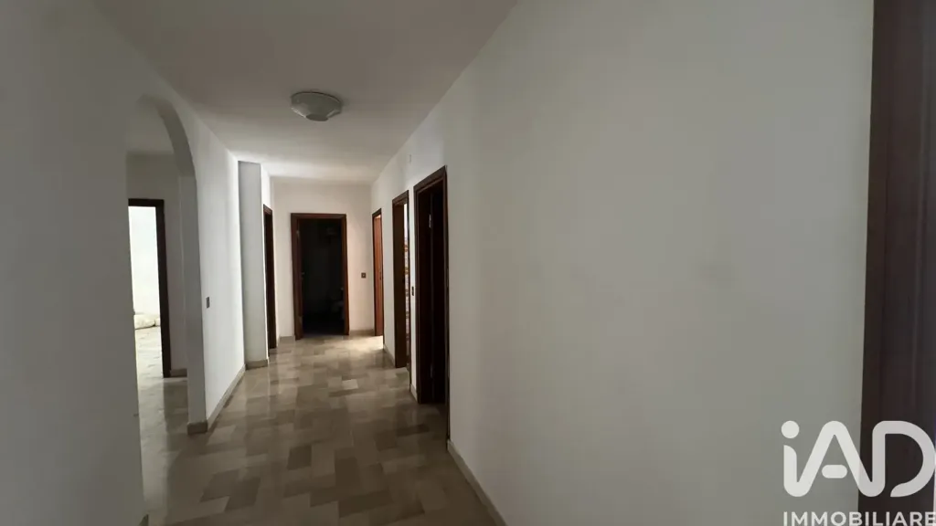 Esik - Apartment to Renovate in San Benedetto del Tronto