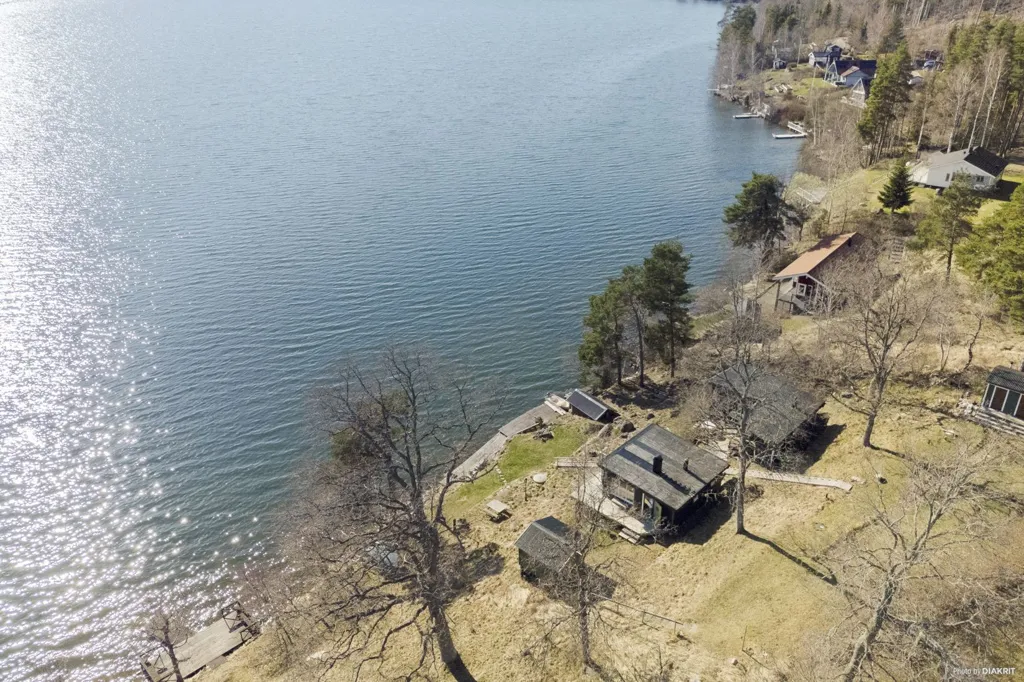 Õhuvaade - Renovated Lakeside Holiday Home in Linköping