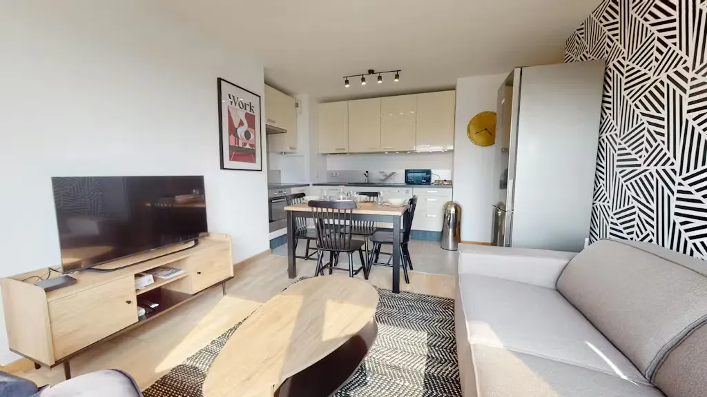 Elutuba - Furnished Flat on Boulevard Charles de Gaulle, Colombes
