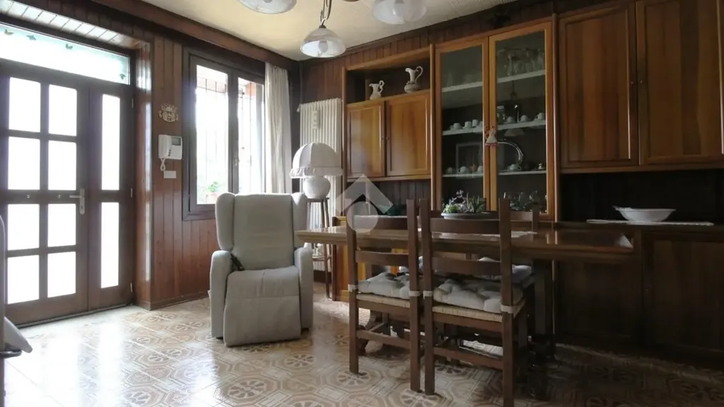 Salle à manger - Independent House with Courtyard in Arzignano