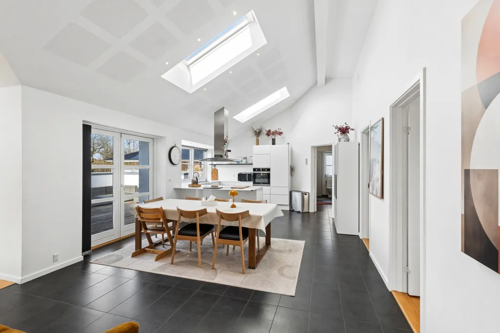 Salle à manger - Architect-designed Villa with Garden in Køge