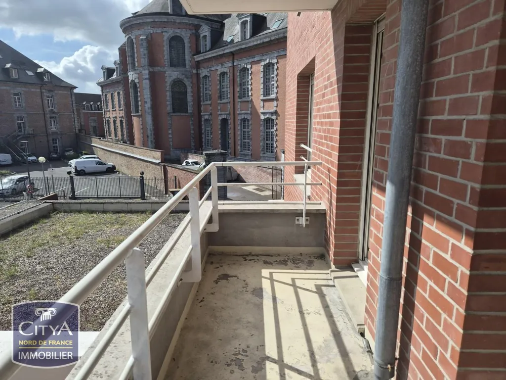 Rõdu - City Centre Flat near University, Valenciennes