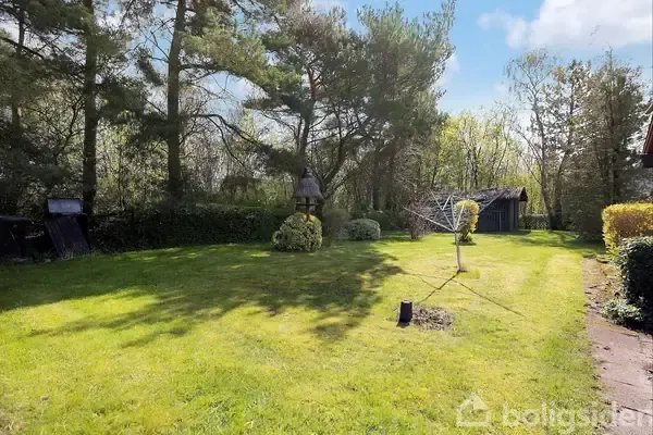 Jardin - 1-Storey Villa with Garden in Sørbymagle