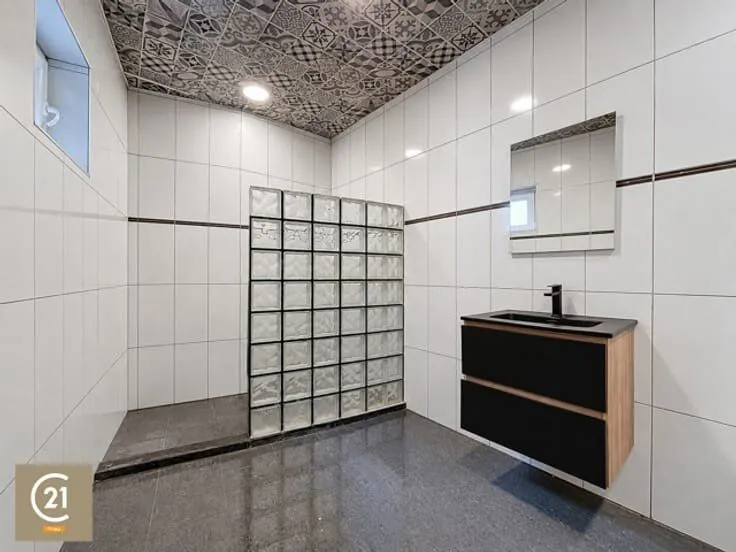 Maison 2 chambres à BE