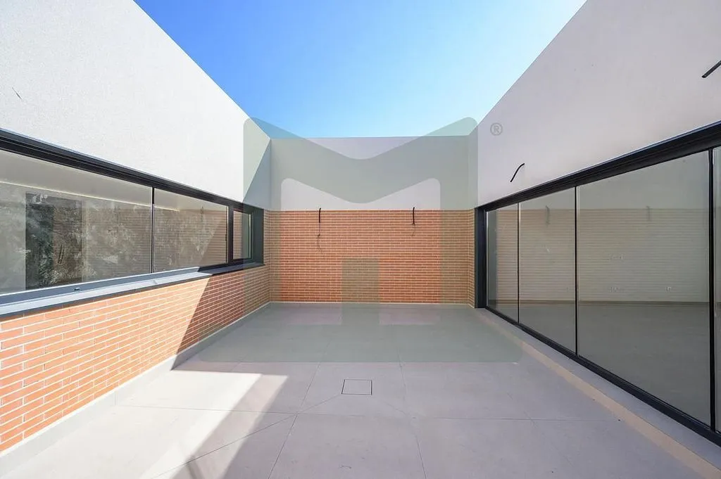 Aed - Modern Detached House with Pool in Griñón