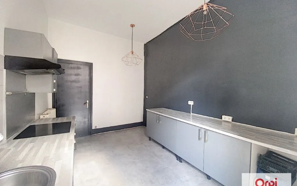 Cuisine - Appartement T2 avec Balcon au Centre Ville de Montluçon