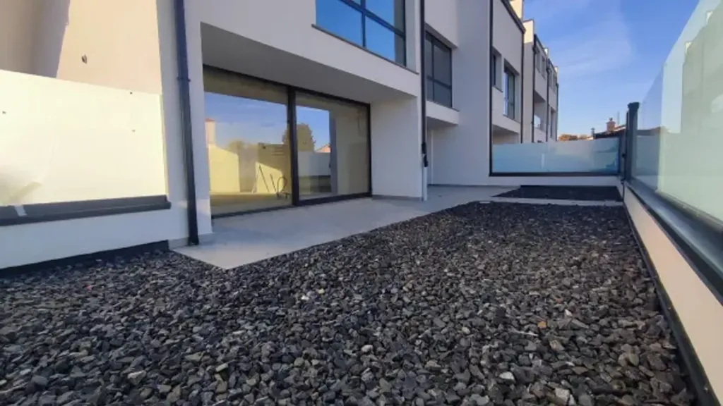 Terrasse - Penthouse with Garden View in Carugo