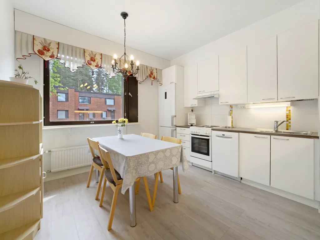 Salle à manger - Modernised Terraced House with Sauna in Joensuu