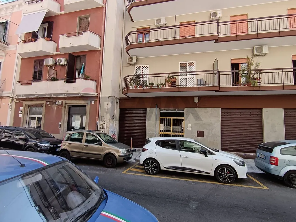 Välivaade - Garage Parking Space in Bari - San Pasquale