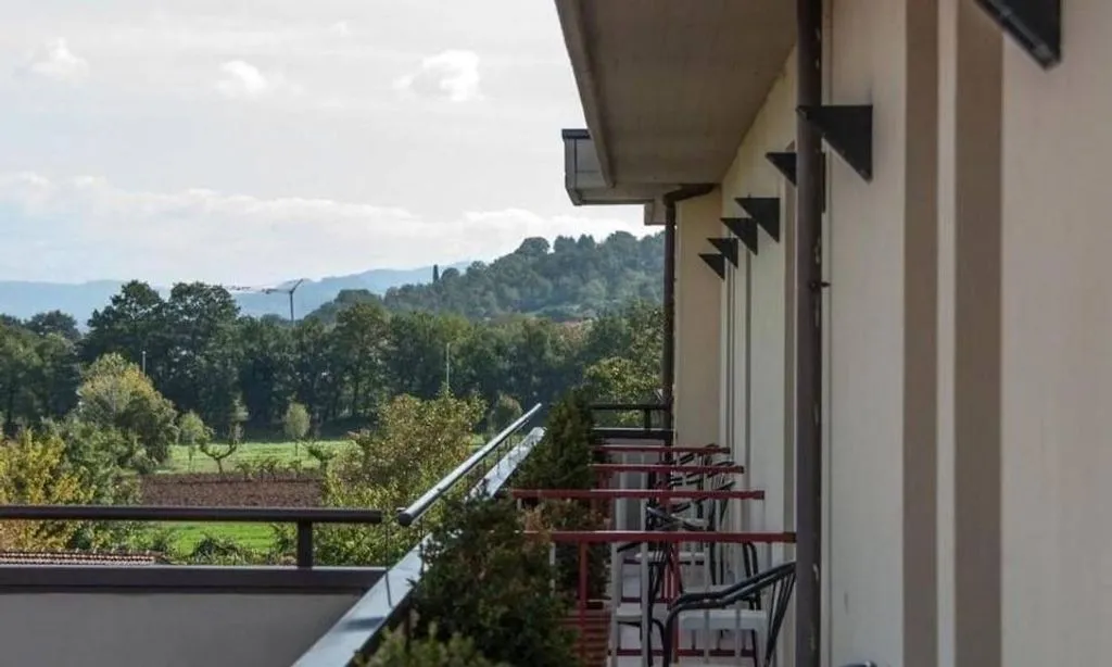 Balcon - Hotel Complex with Pool in Anghiari, Tuscany