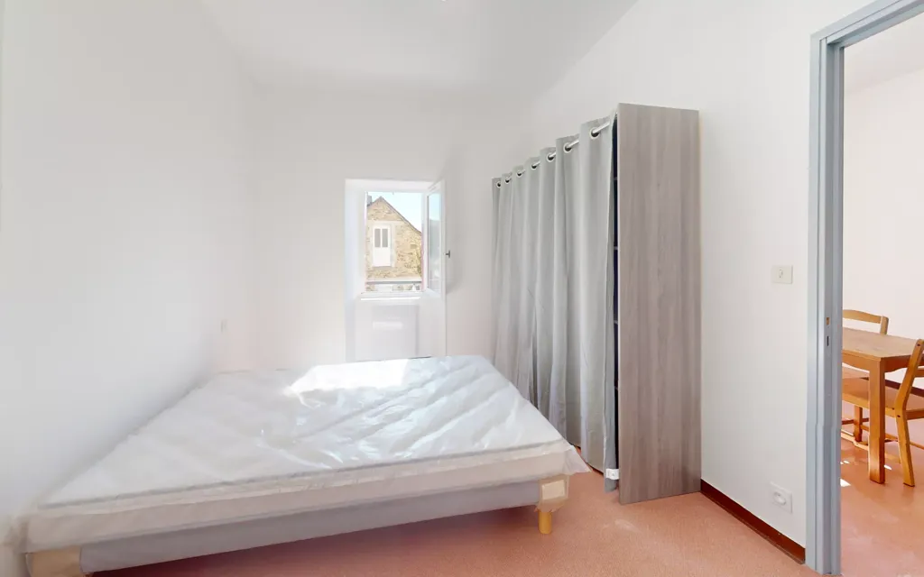 Magamistoad - Functional Flat with Parking in Salmiech