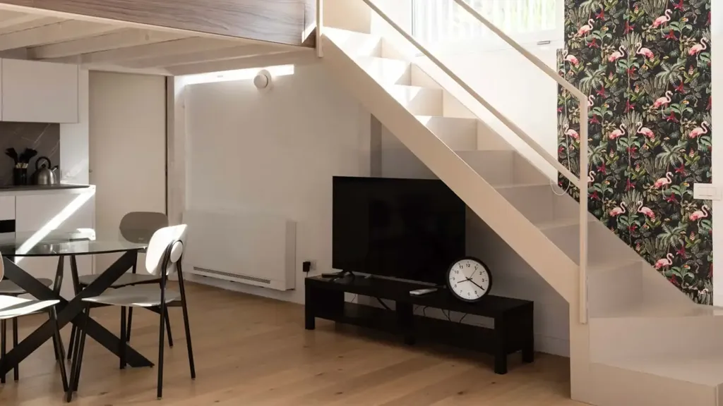 Salle à manger - Stylish Studio with Mezzanine in Milan