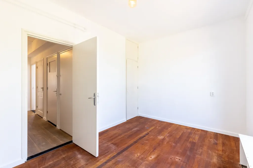 Rooms - 3-Bedroom Apartment with Balcony in Arnhem